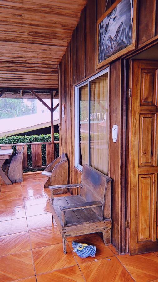 Alpha Arenal Hostel La Fortuna Εξωτερικό φωτογραφία