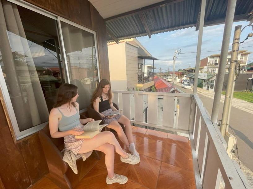 Alpha Arenal Hostel La Fortuna Εξωτερικό φωτογραφία