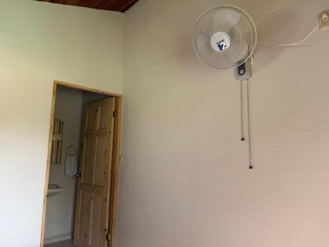 Alpha Arenal Hostel La Fortuna Εξωτερικό φωτογραφία